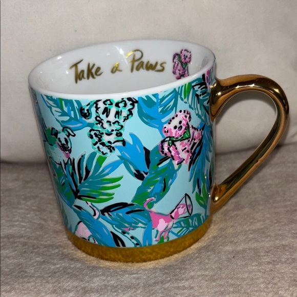 New Lilly Pulitzer coffee mug TAKE A PAWS Gold Dogs Barking up the Palm Tree - Picture 1 of 4